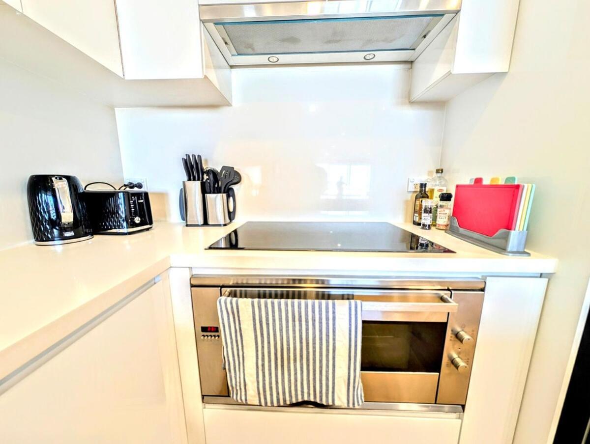 Apartment Cbd Cozy With Darling Harbour View Sydney